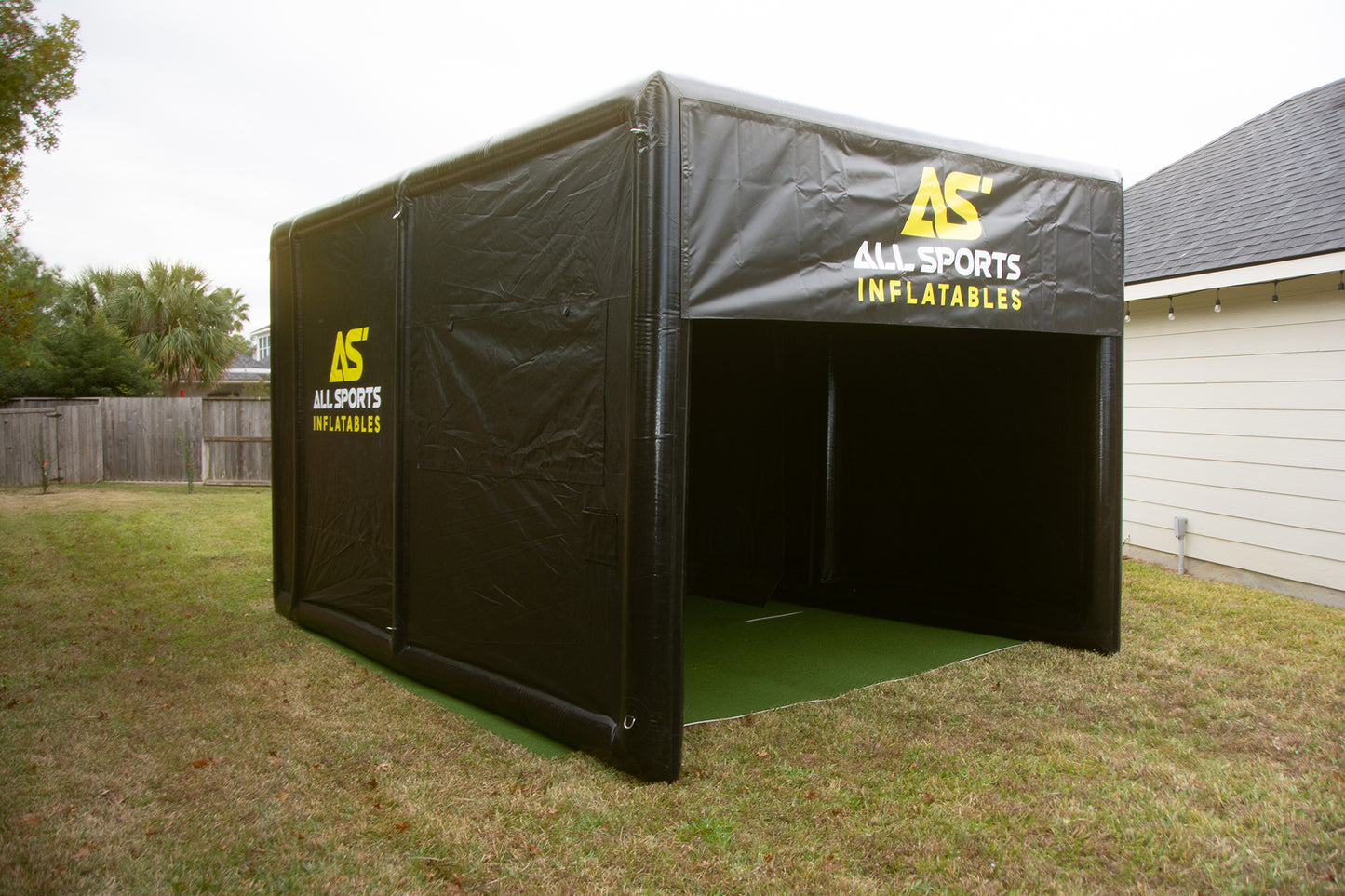 Inflatable Golf Simulator Enclosure – 12×16