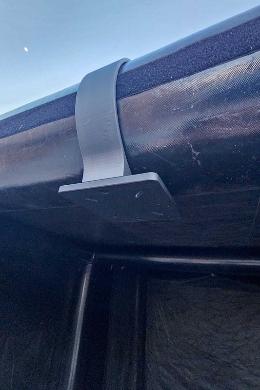 Overhead VESA Inflatable Tube Clip (10in)